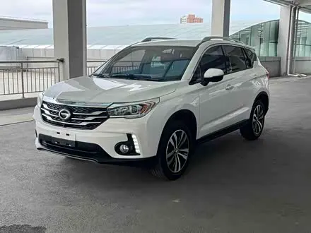 GAC TRUMPCHI GS4 2015
