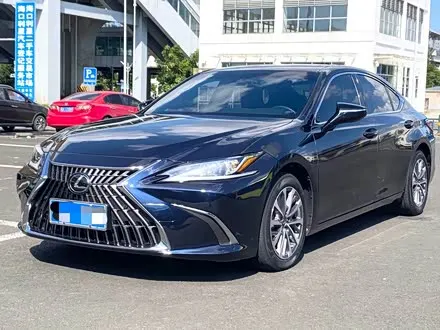 LEXUS ES — из Кореи под ключ