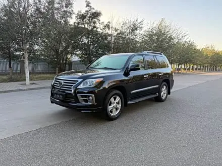 LEXUS LX 2013