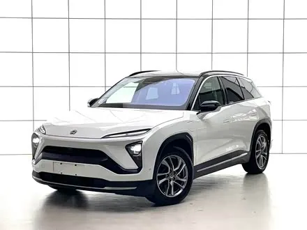 NIO ES6 2020
