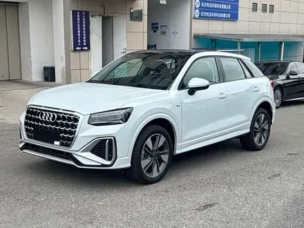 AUDI Q2L 2025