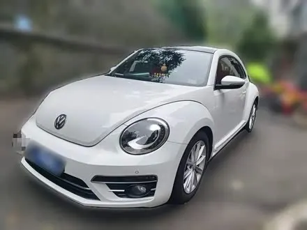 VOLKSWAGEN BEETLE 2018