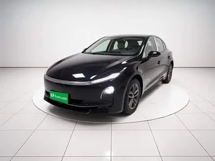 HONGQI E-QM5 2025