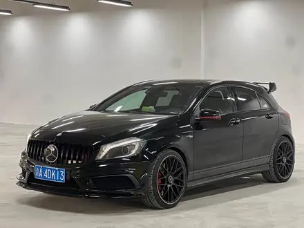 MERCEDES-BENZ A-CLASSAMG 2014