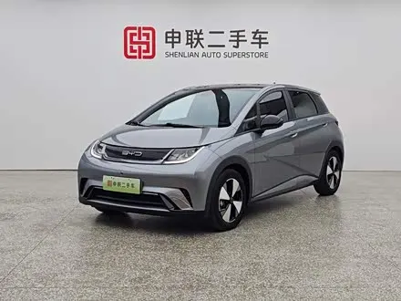 BYD DOLPHIN 2023