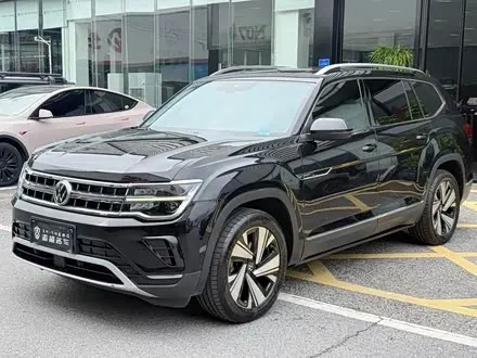 VOLKSWAGEN TERAMONT 2023