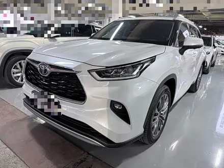 TOYOTA HIGHLANDER — из Китая под ключ