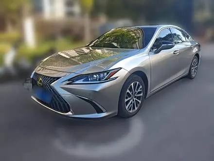 LEXUS ES — из Китая под ключ