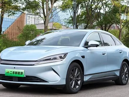 BYD QIN L 2025