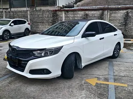 HONDA CRIDER 2019