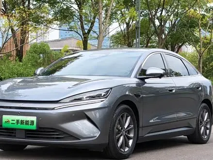 BYD QIN L 2025