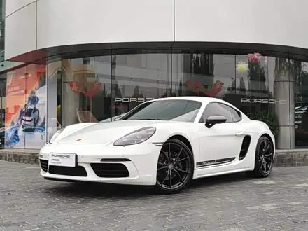 PORSCHE 718 2022