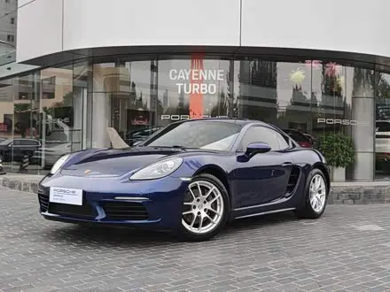 PORSCHE 718 2022