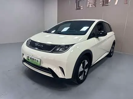 BYD DOLPHIN 2023