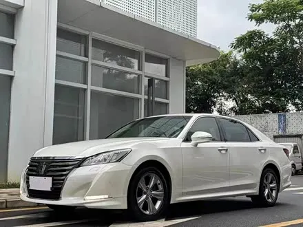 TOYOTA CROWN 2015