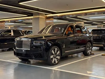 ROLLS-ROYCE CULLINAN 2025