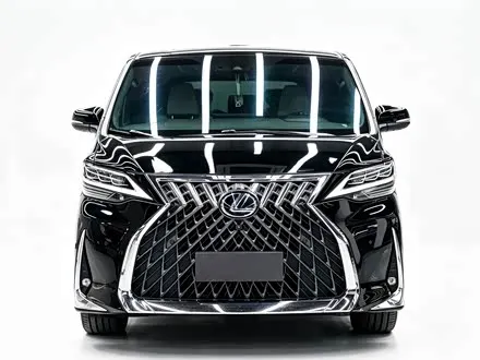 LEXUS LM 2020