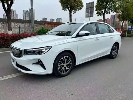 GEELY EMGRAND 2025