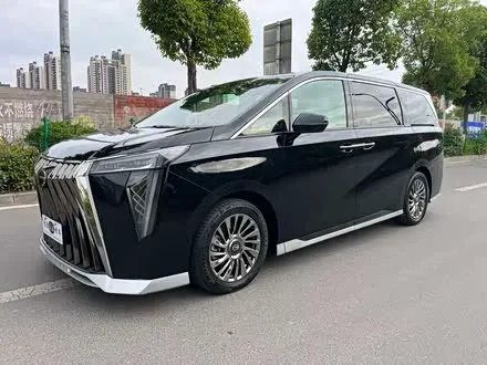 GAC TRUMPCHI M8 — из Китая под ключ