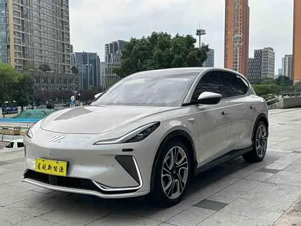 IM MOTORS LS7 — из Китая под ключ