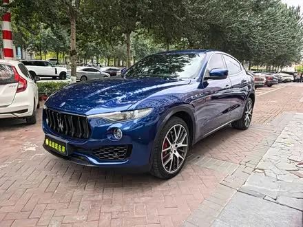 MASERATI LEVANTE 2016