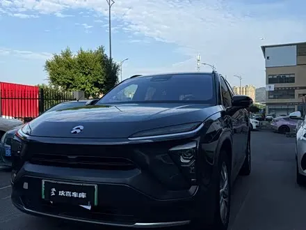 NIO ES6 2020