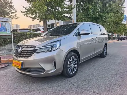 BUICK GL8 — из Китая под ключ