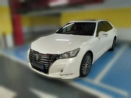 TOYOTA CROWN 2018