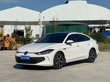 VOLKSWAGEN LAMANDO 2024