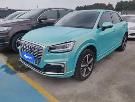 AUDI Q2L E-TRON 2019