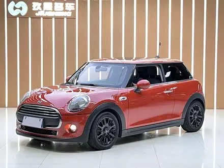 MINI ONE 2018