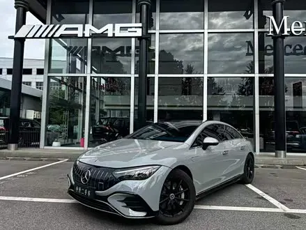 MERCEDES-BENZ EQE 2022