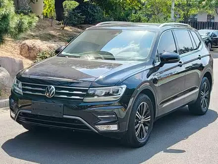 VOLKSWAGEN TIGUAN L 2020