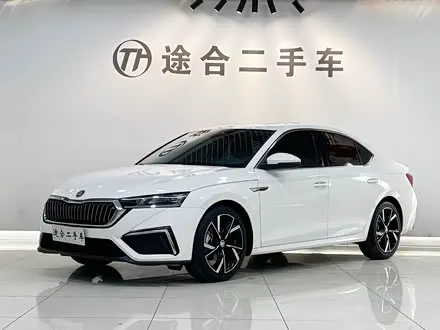 SKODA OCTAVIA 2022
