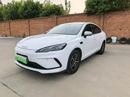 BYD SEAL 05 DM-I 2025