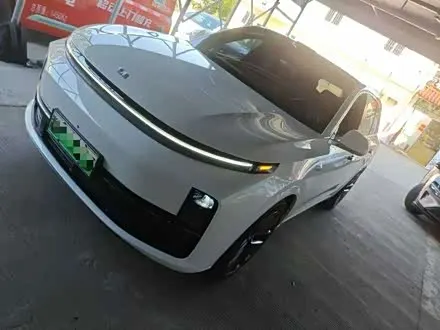 LI AUTO L7 — из Кореи под ключ