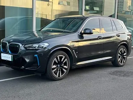BMW IX3 2022