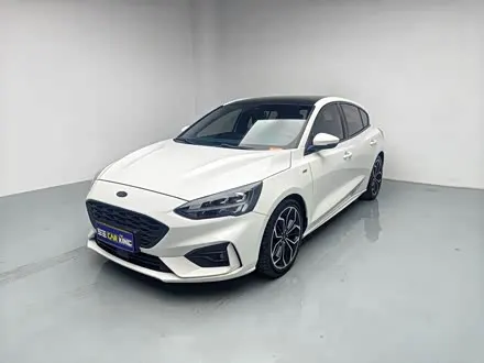 FORD FOCUS 2021