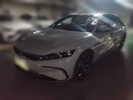BYD HAN 2025