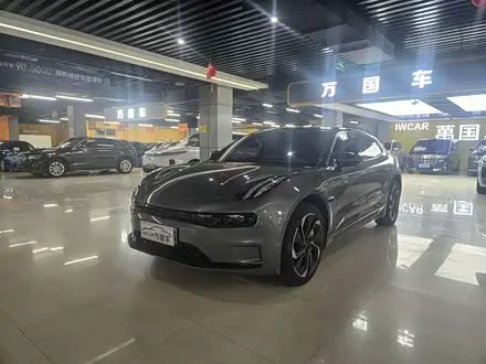 ZEEKR 001 2022