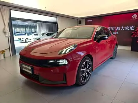 LYNK & CO 03 2019