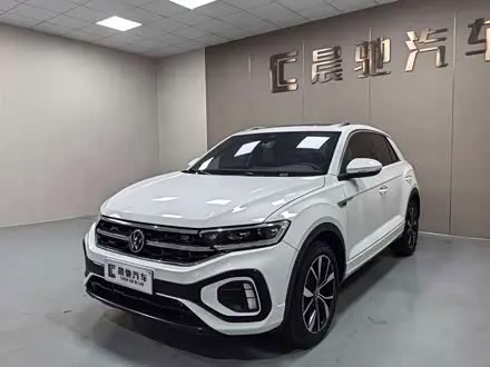 VOLKSWAGEN T-ROC 2025
