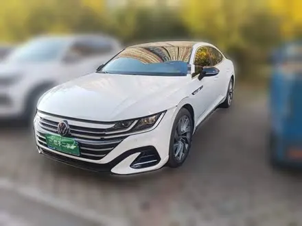 VOLKSWAGEN CC 2024