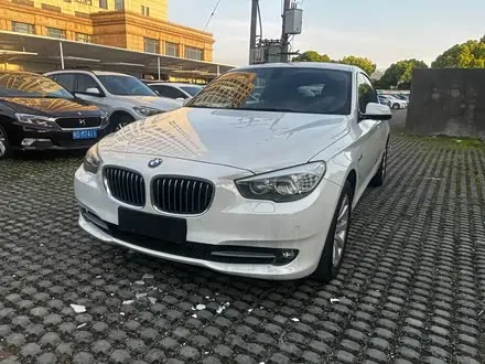 BMW 5 SERIES GT 2013