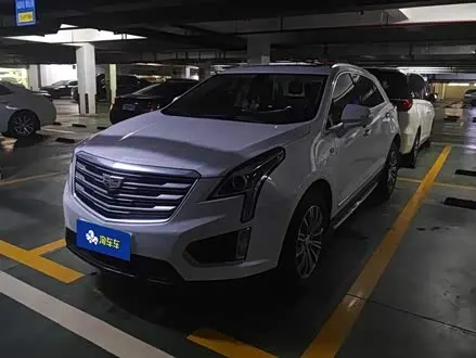 CADILLAC XT5 2018
