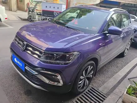 VOLKSWAGEN T-CROSS 2020