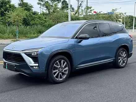 NIO ES8 2018