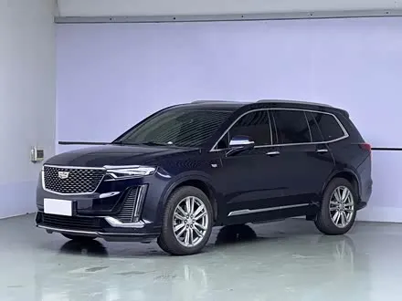 CADILLAC XT6 2021
