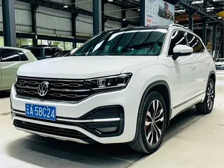 VOLKSWAGEN TAYRON 2019