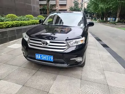 TOYOTA HIGHLANDER 2012